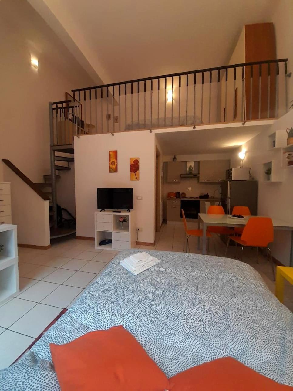Gemme Fiorentine Apartments In Front Of The Train Station 5 Minutes From The Centre Free Parking Florence Luaran gambar